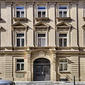 Truhlarska 31 Praga